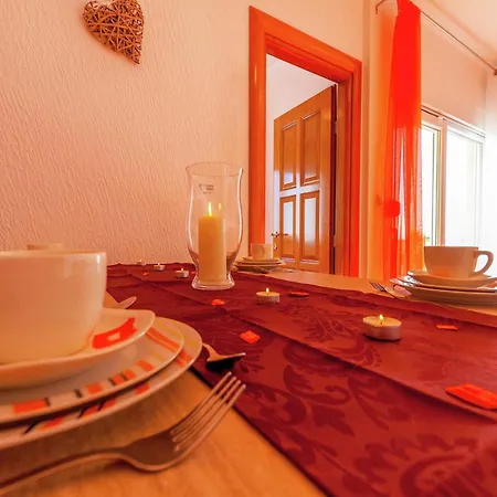 Appartement Spacious In With Swimming Pool *