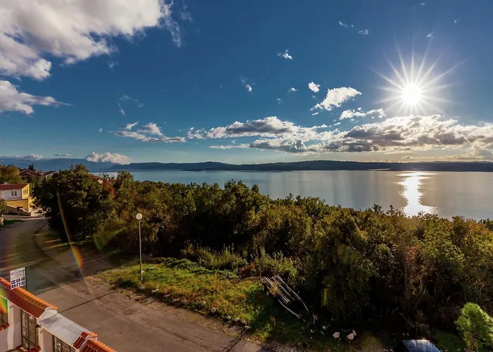 Apartment Spacious Apartment In Dramalj With Swimming Pool Dramalj