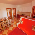 Spacious In With Swimming Pool