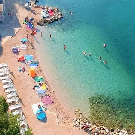 Apartment Spacious Apartment In Dramalj With Swimming Pool Dramalj