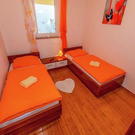 Spacious Apartment In Dramalj With Swimming Pool