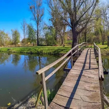 Apartmán Spacious In With Swimming Pool