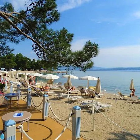 Apartmán Spacious In With Swimming Pool Dramalj