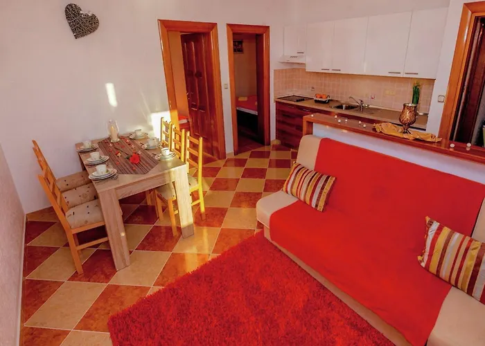 Apartament Spacious In With Swimming Pool Dramalj